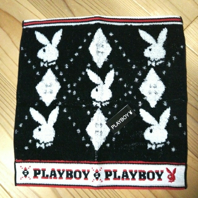 PLAYBOY(プレイボーイ)のプレイボーイ＊タオルハンカチ＊ レディースのファッション小物(ハンカチ)の商品写真