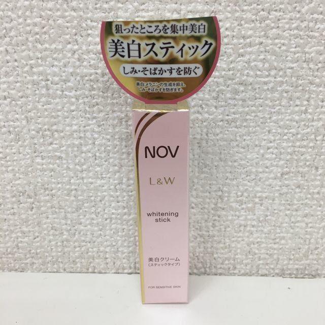 NOV(ノブ)のNOV L&W ホワイトニングスティック 美白クリーム スティックタイプ コスメ/美容のスキンケア/基礎化粧品(フェイスクリーム)の商品写真