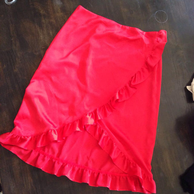 AGOSTO SHOP(アゴストショップ)のAGOST♡フリルスカート レディースのスカート(ひざ丈スカート)の商品写真
