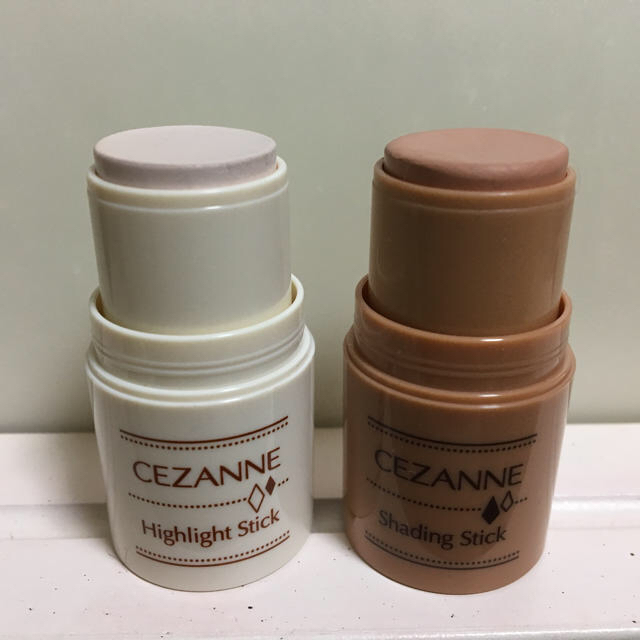 CEZANNE（セザンヌ化粧品）(セザンヌケショウヒン)のセザンヌ ハイライトスティック シェーディングスティック コスメ/美容のベースメイク/化粧品(その他)の商品写真