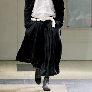 ヨウジヤマモト(Yohji Yamamoto)の12ss yohji yamamoto pour homme 袴パンツ リネン(スラックス)