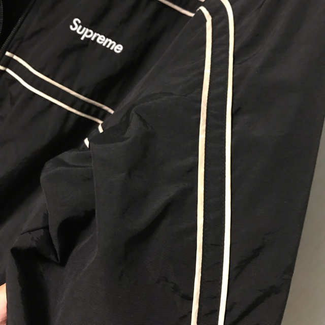 Supreme - FW17 Supreme piping track jacket Mサイズの通販 by 223311｜シュプリームならラクマ