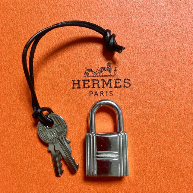 Hermes - HERMES エルメス 鍵 カデナ 南京錠の通販 by HISARA｜エルメスならラクマ
