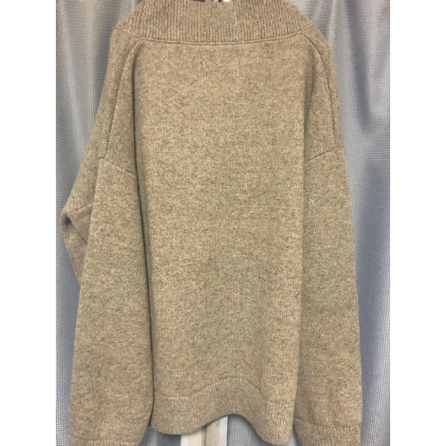 UNUSED(アンユーズド)のunused v neck knit メンズのトップス(ニット/セーター)の商品写真