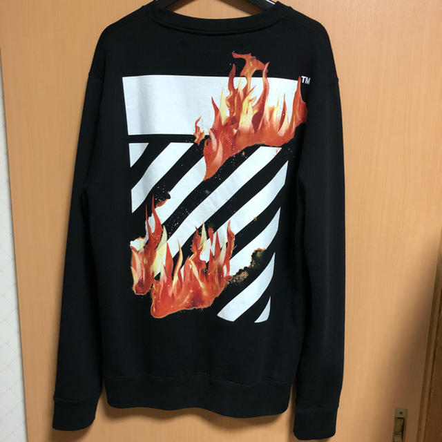 OFF-WHITE(オフホワイト)のOff-white Diag Fire Crewneck M メンズのトップス(スウェット)の商品写真