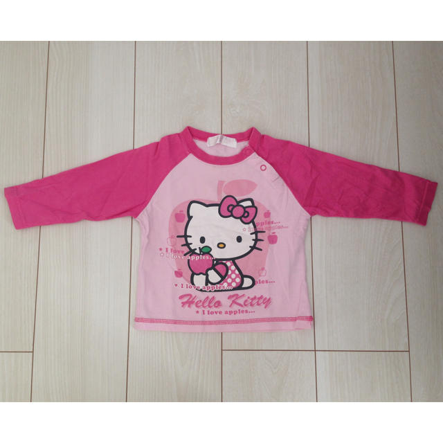 ハローキティ(ハローキティ)のキティー 長袖Tシャツ 90 キッズ/ベビー/マタニティのキッズ服女の子用(90cm~)(Tシャツ/カットソー)の商品写真