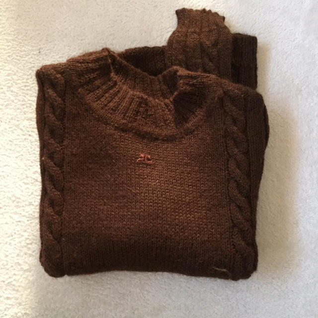 Courreges(クレージュ)のcourreges brown knit レディースのトップス(ニット/セーター)の商品写真