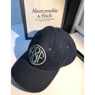 アバクロンビーアンドフィッチ(Abercrombie&Fitch)のアバクロ キャップ ネイビー(キャップ)