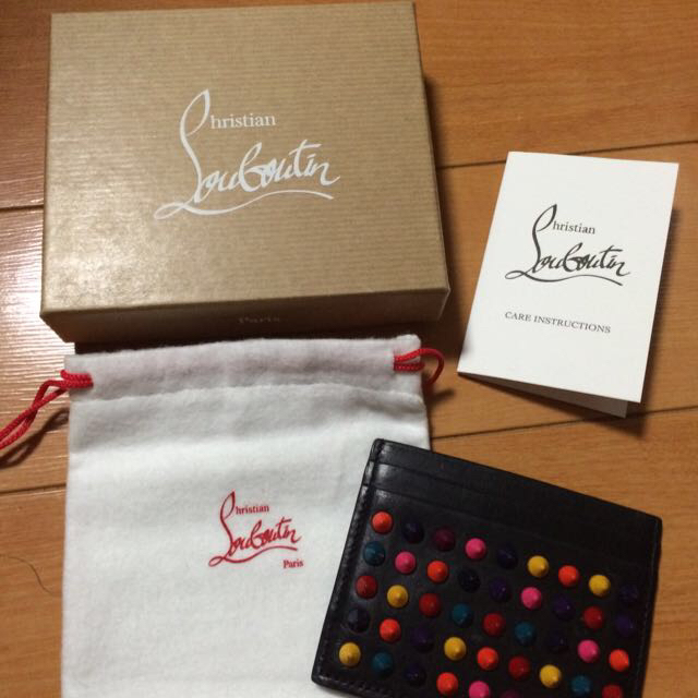 Christian Louboutin(クリスチャンルブタン)のクリスチャンルブタン名刺入れ レディースのファッション小物(名刺入れ/定期入れ)の商品写真