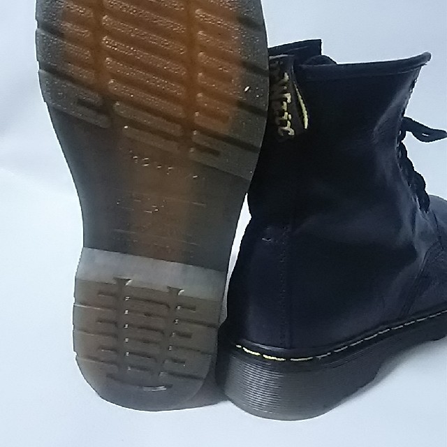 Dr.Martens(ドクターマーチン)の
専用。イングランド製!ドクターマーチン8ホールブーツ人気王道黒美品！


 メンズの靴/シューズ(ブーツ)の商品写真