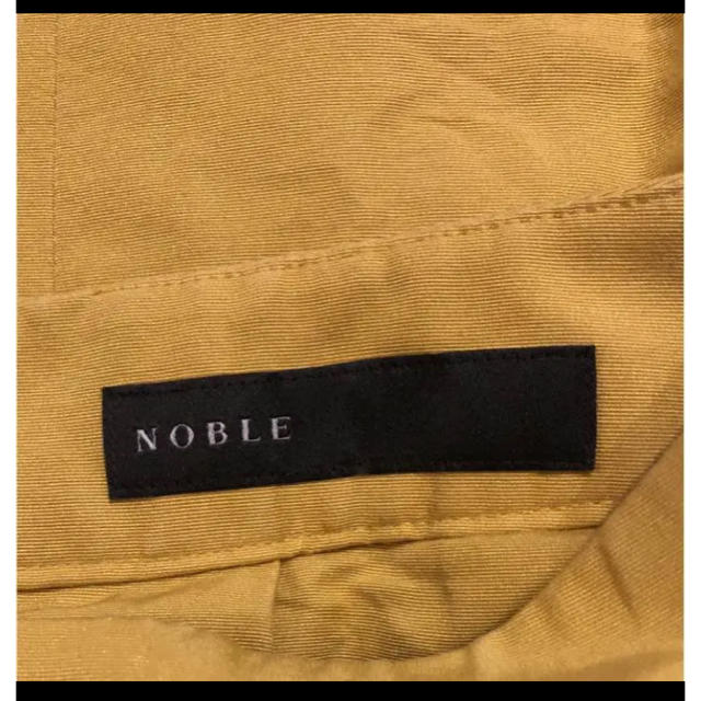 Noble(ノーブル)のnoble イエロースカート レディースのスカート(ひざ丈スカート)の商品写真