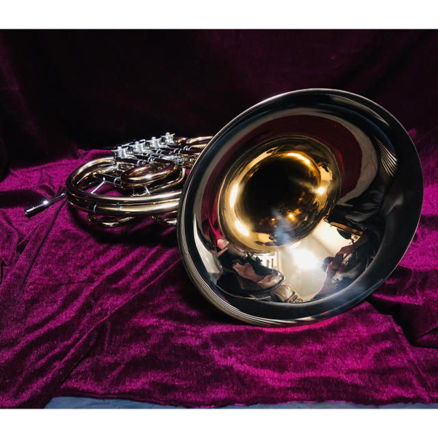 ヤマハ(ヤマハ)の【良品・音出し確認、簡易メンテ済み】YHR567GDB ヤマハホルン  楽器の管楽器(ホルン)の商品写真
