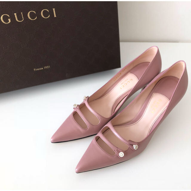 Gucci(グッチ)の【おまとめ】GUCCI パンプス /コム・デ・ギャルソンスカート レディースの靴/シューズ(ハイヒール/パンプス)の商品写真