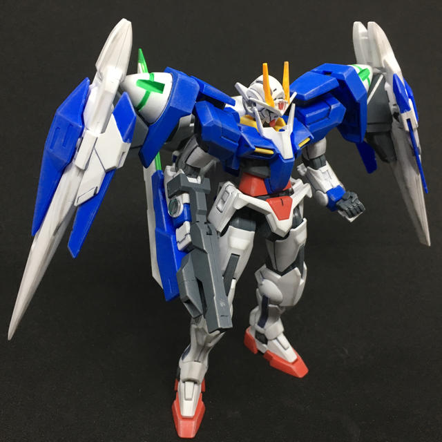 BANDAI(バンダイ)のHG OOガンダム 5機セット 完成品(最終決戦仕様) エンタメ/ホビーのおもちゃ/ぬいぐるみ(プラモデル)の商品写真