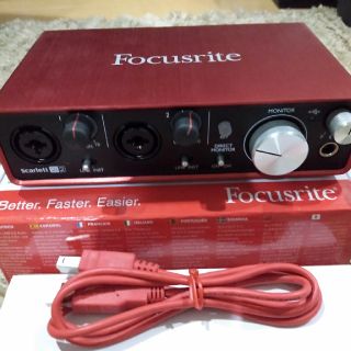 Focusrite scarlett2i2  オーディオインターフェース  (オーディオインターフェイス)