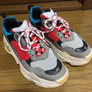 バレンシアガ(Balenciaga)のBalenciaga triple s イタリア製 43 中古 オンライン購入品(スニーカー)