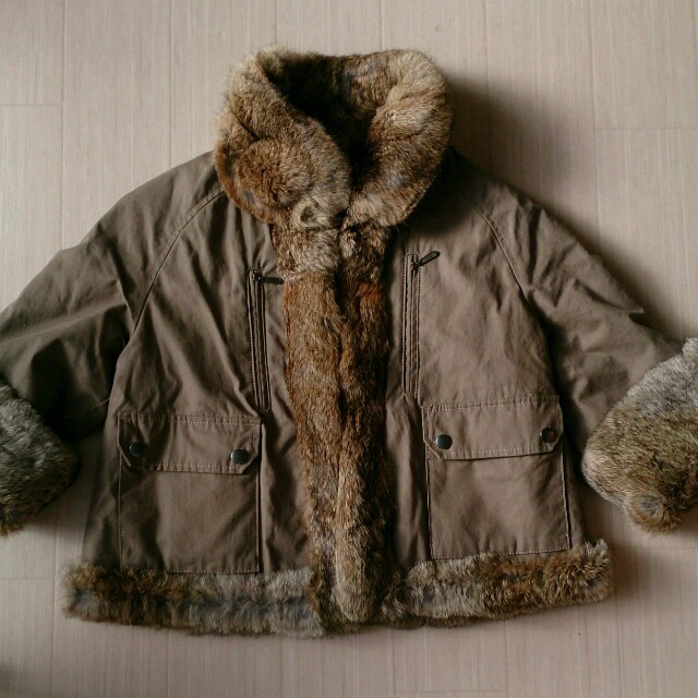 BABYLONE(バビロン)のコート レディースのジャケット/アウター(毛皮/ファーコート)の商品写真