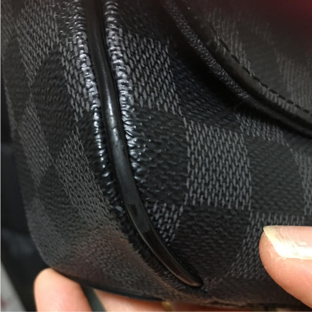 LOUIS VUITTON(ルイヴィトン)のイチゴ様専用      ルイヴィトン ショルダーバック メンズのバッグ(ショルダーバッグ)の商品写真