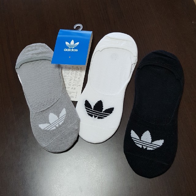 adidas(アディダス)の専用です★アディダス☆オリジナルス 靴下  レディースのレッグウェア(ソックス)の商品写真