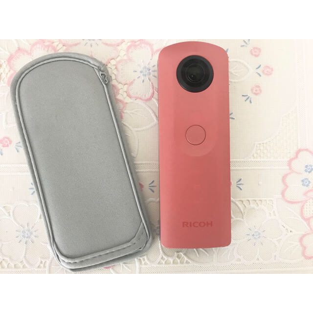 RICOH(リコー)のTHETA RICOH❤︎ スマホ/家電/カメラのカメラ(その他)の商品写真