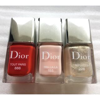 ディオール(Dior)の《値下げ》《Dior》限定品 ネイルポリッシュ セットの３本☆中古品☆(マニキュア)