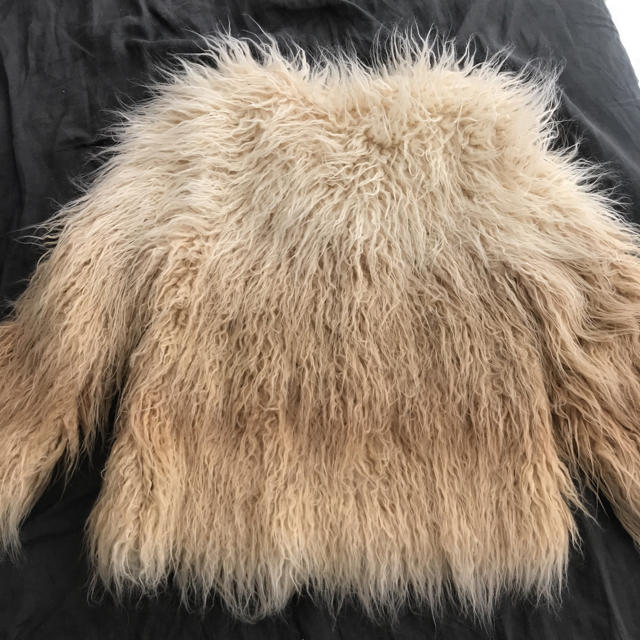Ameri VINTAGE(アメリヴィンテージ)のBORNY エコファーコート レディースのジャケット/アウター(毛皮/ファーコート)の商品写真