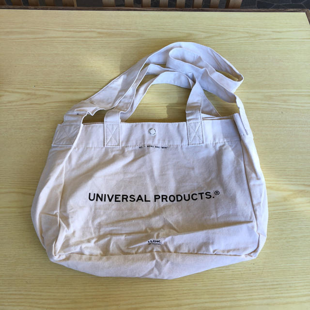 1LDK SELECT(ワンエルディーケーセレクト)のUNIVERSAL PRODUCTS. NO.1 NEWS BAG “MINI” レディースのバッグ(ショルダーバッグ)の商品写真