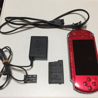 プレイステーションポータブル(PlayStation Portable)のpsp3000 本体 ジャンク品＋α(携帯用ゲーム機本体)