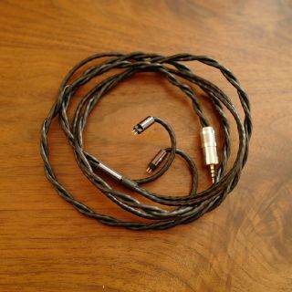 beataudio signal 2pin 8芯　8wier 2.5mm　(ヘッドフォン/イヤフォン)