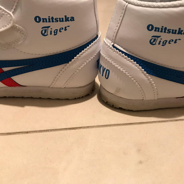 Onitsuka Tiger(オニツカタイガー)のオニツカタイガー キッズ シューズ キッズ/ベビー/マタニティのキッズ靴/シューズ(15cm~)(スニーカー)の商品写真