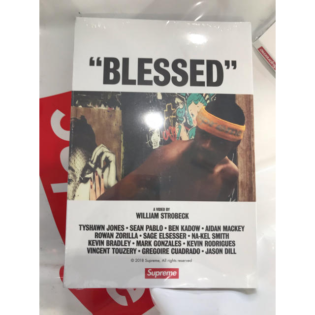 Supreme(シュプリーム)のsupreme dvd blessed のみ スマホ/家電/カメラのテレビ/映像機器(DVDレコーダー)の商品写真