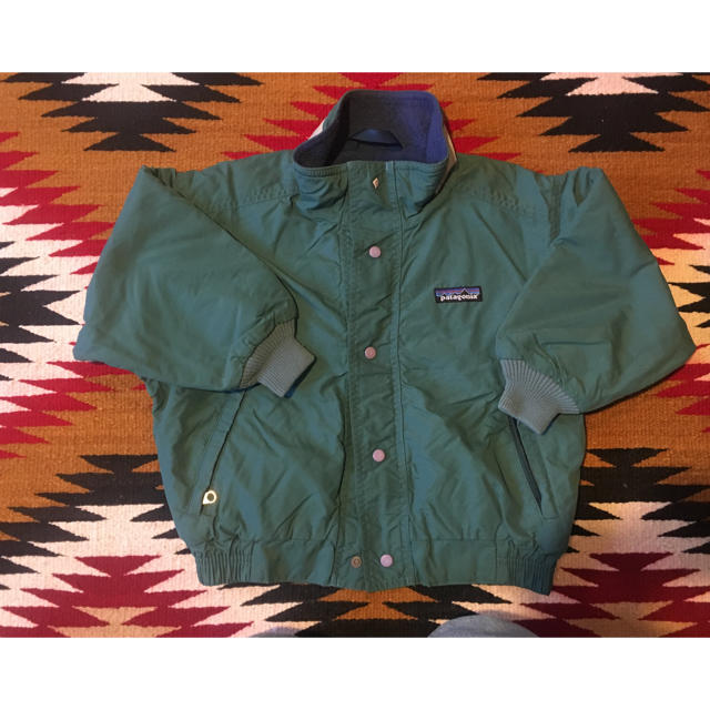 patagonia(パタゴニア)のパタゴニア キッズ ジャンパー キッズ/ベビー/マタニティのキッズ服男の子用(90cm~)(ジャケット/上着)の商品写真