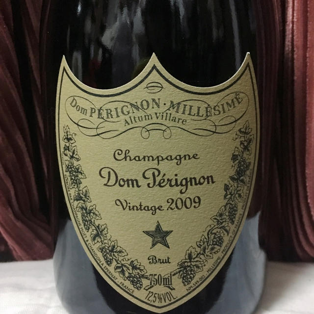 Dom Pérignon(ドンペリニヨン)のドンペリ 2009 2本セット 食品/飲料/酒の酒(シャンパン/スパークリングワイン)の商品写真