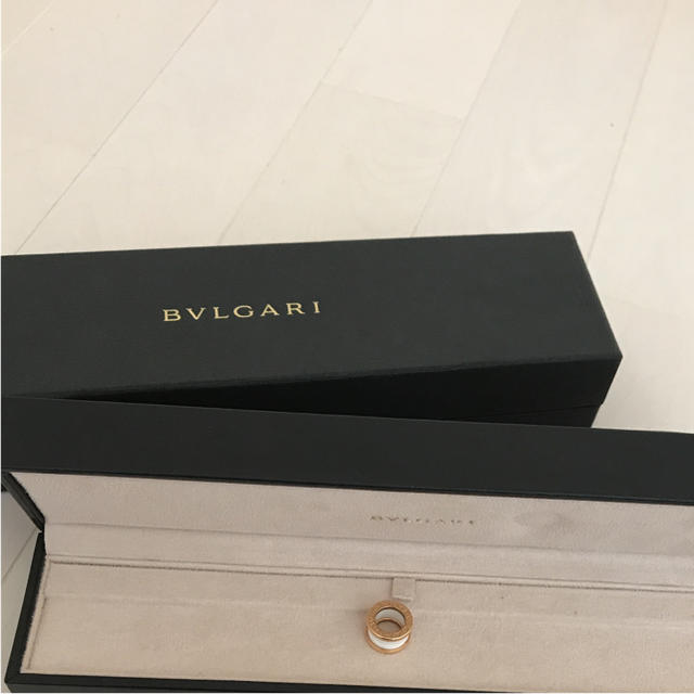 BVLGARI(ブルガリ)のブルガリ ビーゼロワン ペンダントトップ レディースのアクセサリー(ネックレス)の商品写真