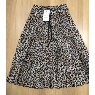 ザラ(ZARA)のヒョウ柄 レオパードプリーツスカート(ひざ丈スカート)