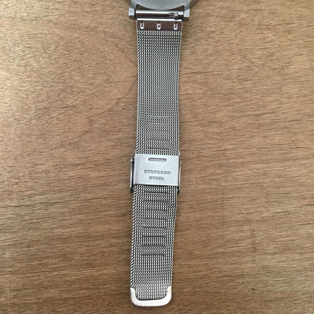 klasse14 腕時計 36mm シルバーベルト レディースのファッション小物(腕時計)の商品写真