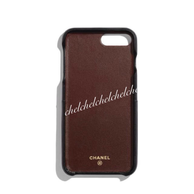 CHANEL(シャネル)の新品♡限定 CHANEL IPHONE 7PLUS & 8PLUS スマホケース スマホ/家電/カメラのスマホアクセサリー(iPhoneケース)の商品写真