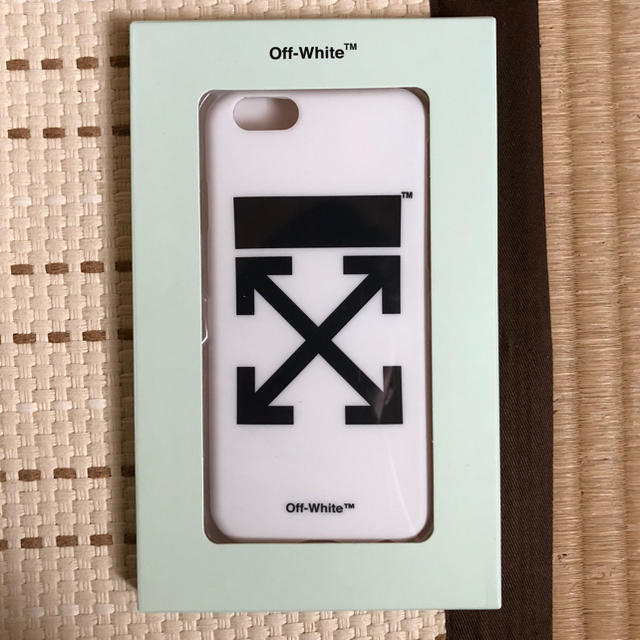 off-white iPhone ケース