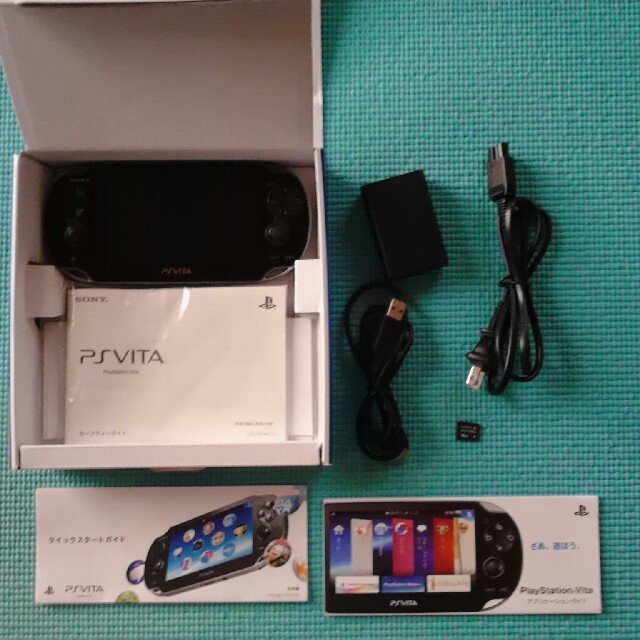 再値下げ:SONY PlayStation Vita PCH-1000 ZA01