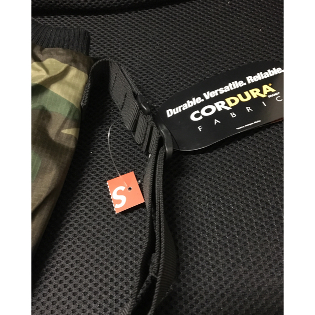 Supreme(シュプリーム)のsupreme Handwarmer Camo シュプリーム  カモ メンズのファッション小物(その他)の商品写真