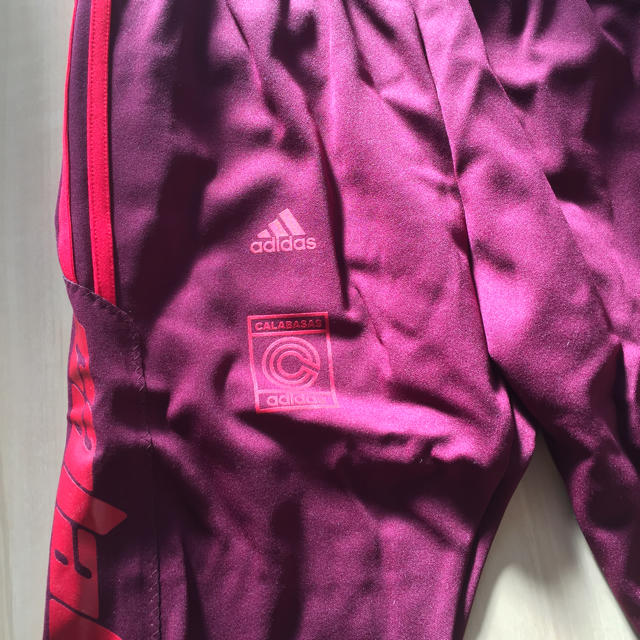 adidas(アディダス)のADIDAS YEEZY TRACK PANTS MAROON XS メンズのパンツ(その他)の商品写真