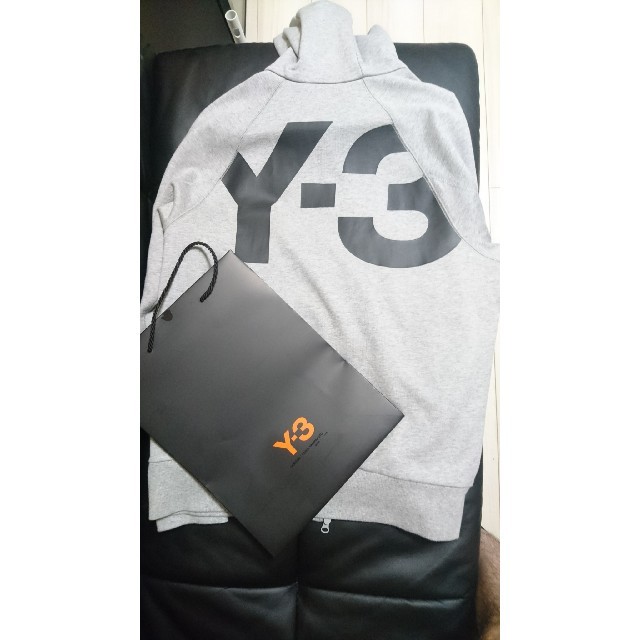 Y-3(ワイスリー)のgagamaru様専用  Y-3 クラシックジップフーディー メンズのトップス(パーカー)の商品写真