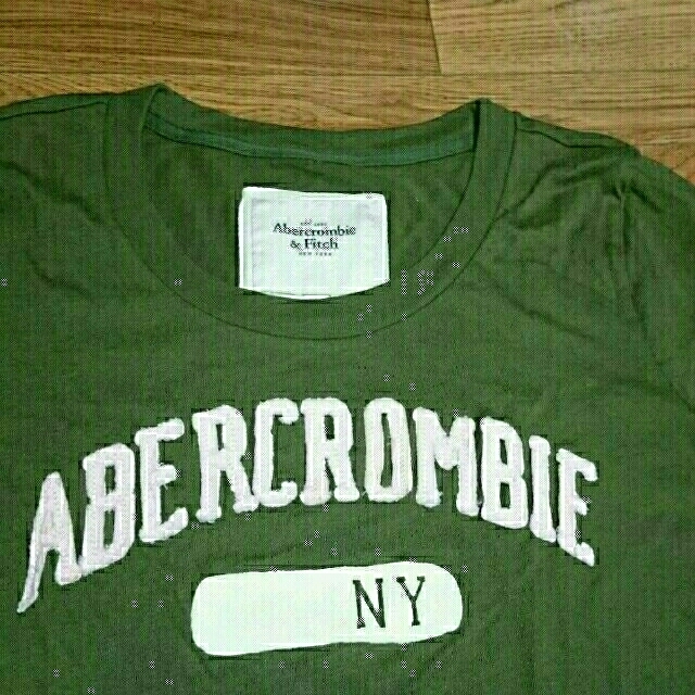 Abercrombie&Fitch(アバクロンビーアンドフィッチ)のアバクロTシャツ♪ レディースのトップス(Tシャツ(半袖/袖なし))の商品写真