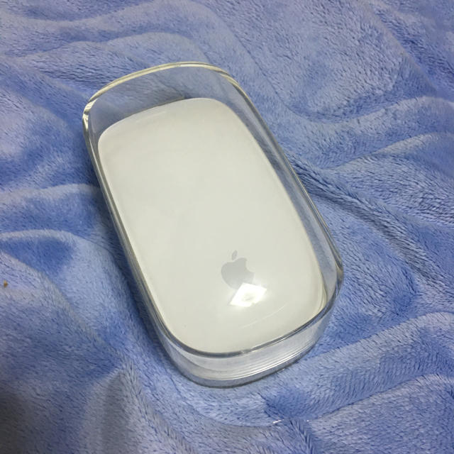 Apple(アップル)のApple Magic Mouse マジックマウス スマホ/家電/カメラのPC/タブレット(PC周辺機器)の商品写真