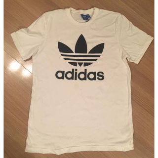 アディダス(adidas)のadidas 半袖Tシャツ(Tシャツ/カットソー(半袖/袖なし))