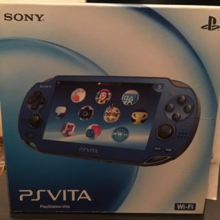 プレイステーションヴィータ(PlayStation Vita)のPSP vita(携帯用ゲーム機本体)