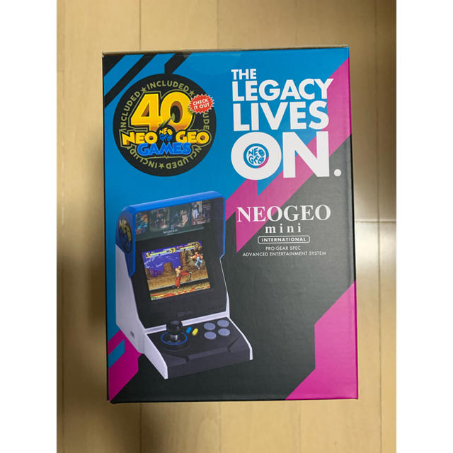 NEOGEO(ネオジオ)の送込 NEOGEO mini ネオジオミニ インターナショナル 新品 エンタメ/ホビーのゲームソフト/ゲーム機本体(携帯用ゲーム機本体)の商品写真