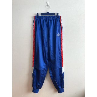 アンブロ(UMBRO)の90s UMBRO裾リブ ナイロン パンツ(その他)