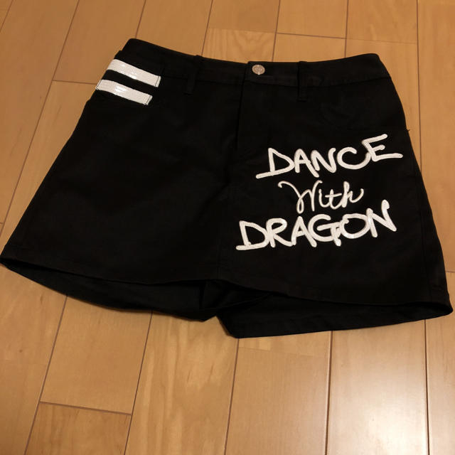 Dance With Dragon(ダンスウィズドラゴン)の値下げ　Dance  With Dragon キュロットパンツ スポーツ/アウトドアのゴルフ(ウエア)の商品写真