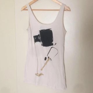 エイチアンドエム(H&M)のH&M マニキュア柄 タンクトップ(Tシャツ(半袖/袖なし))